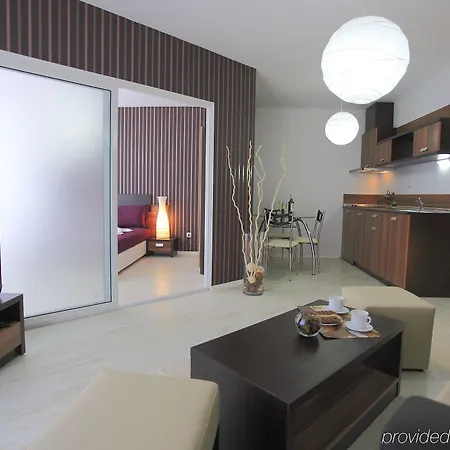 Hotel Mercury 4*
