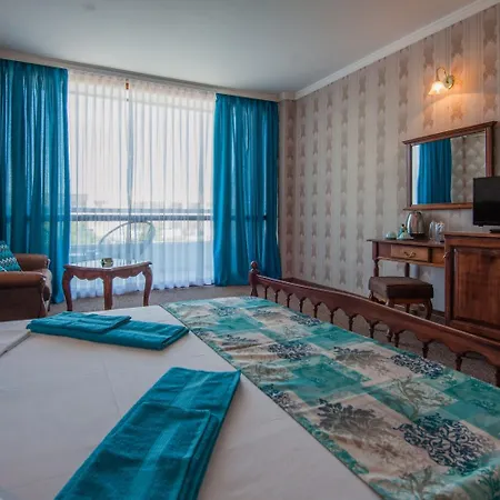 Готель Mercury