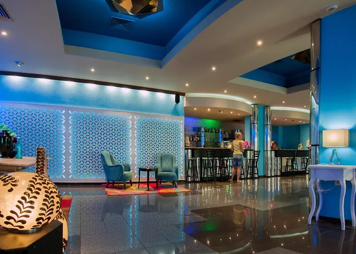 מלון Mercury סאני ביץ'